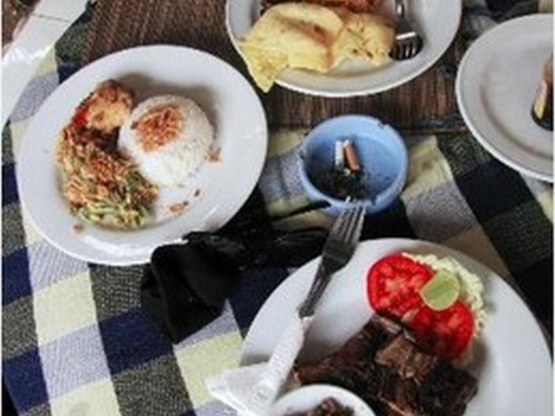 Adi Bungalow Lembongan Экстерьер фото