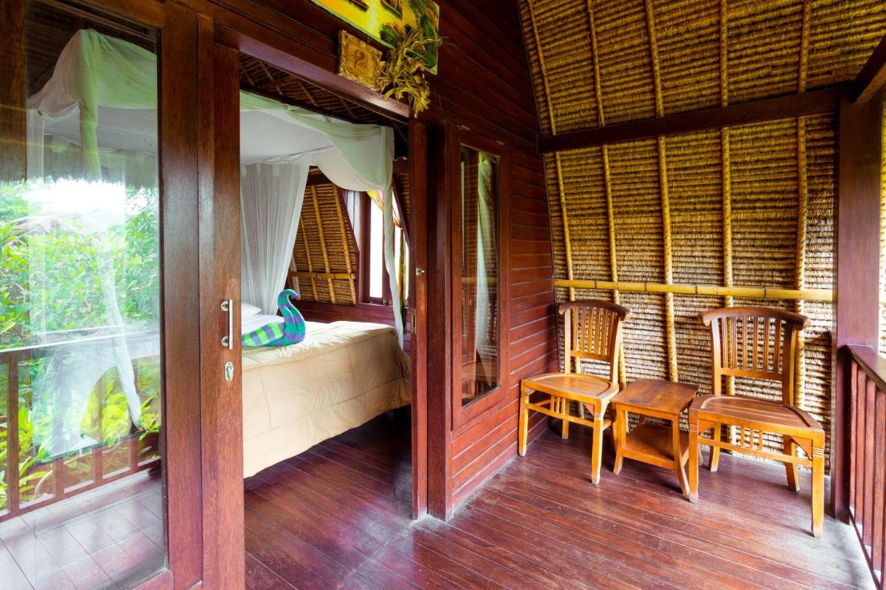 Adi Bungalow Lembongan Экстерьер фото