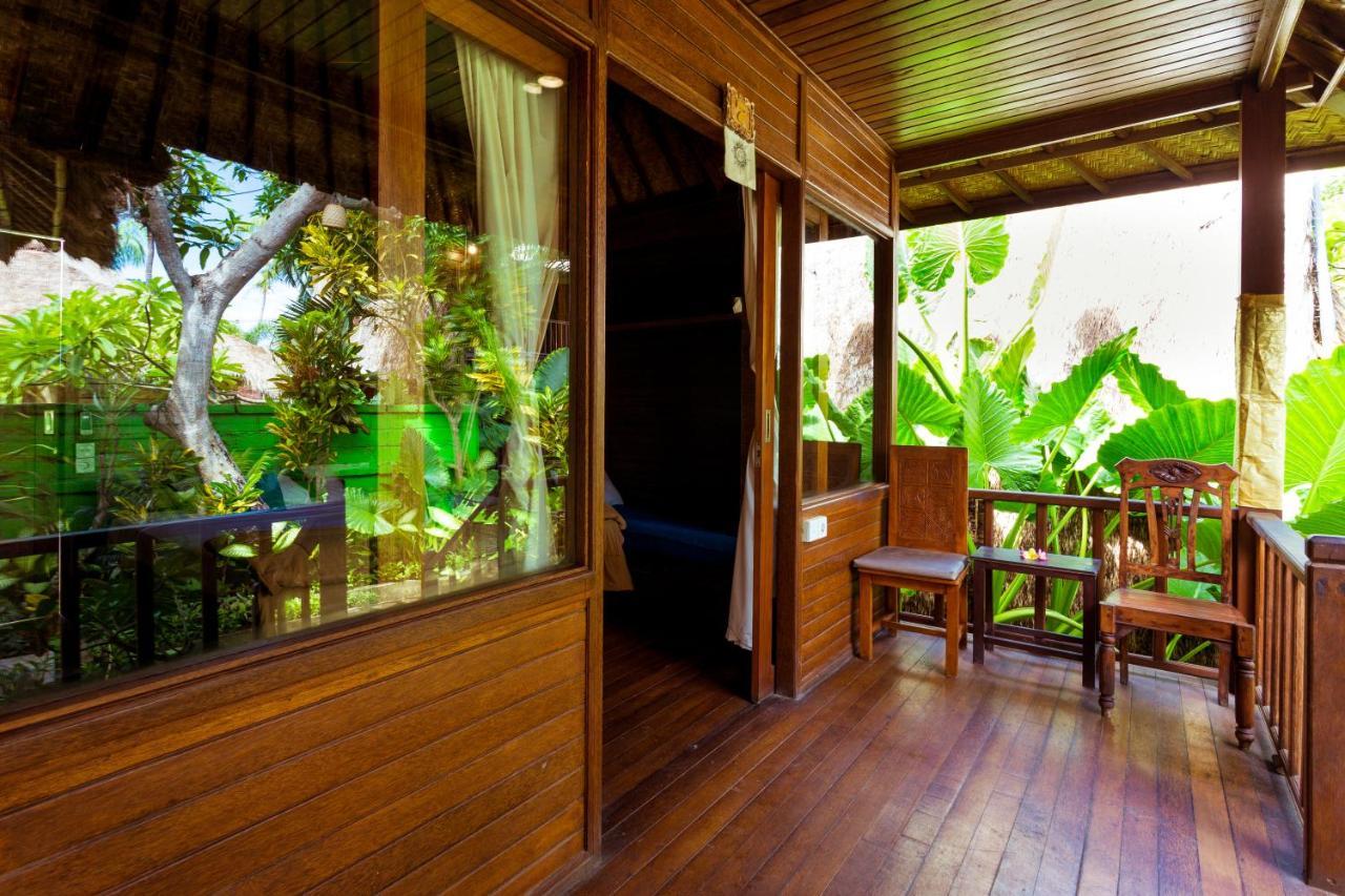 Adi Bungalow Lembongan Экстерьер фото