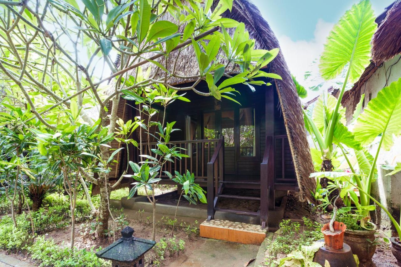Adi Bungalow Lembongan Экстерьер фото