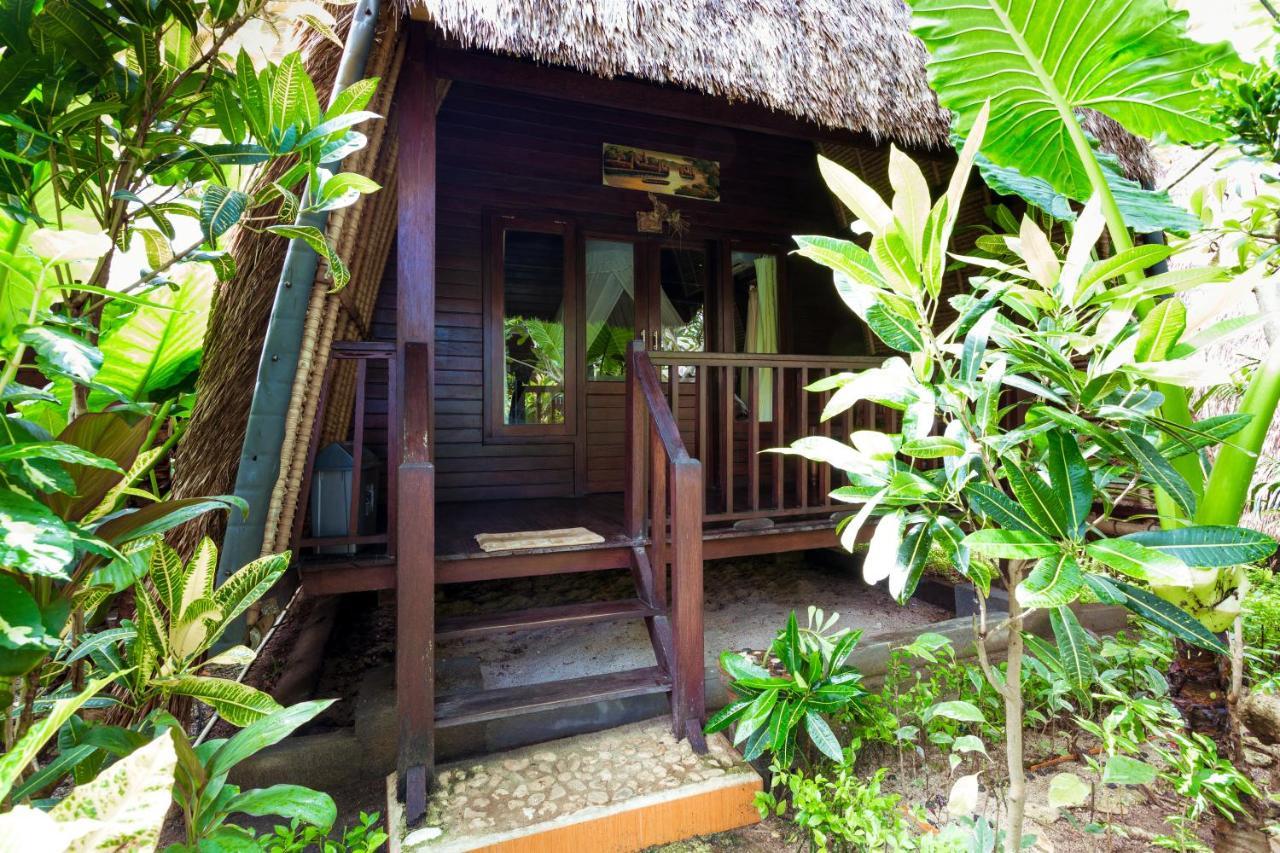 Adi Bungalow Lembongan Экстерьер фото