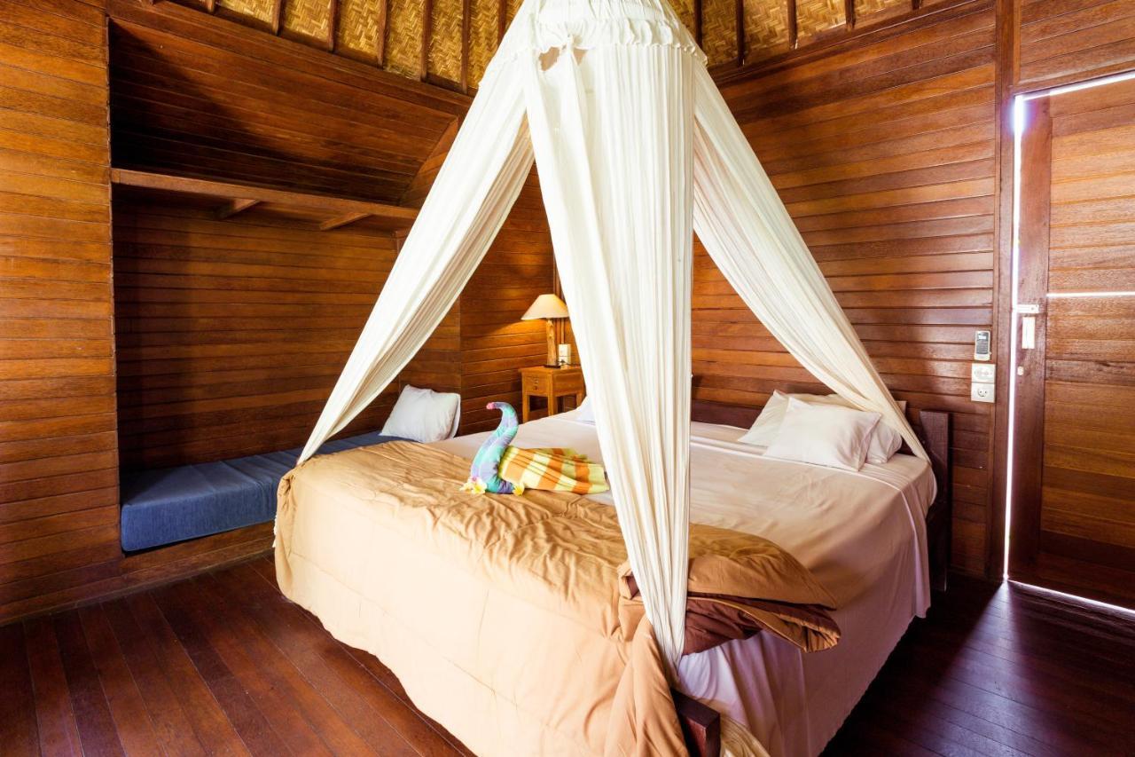 Adi Bungalow Lembongan Экстерьер фото